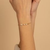 Bracelet Étoiles Enchantées Pierre de Naissance avec Charm Croix [Plaqué Or 18ct]