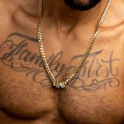 Cross Cuban Link Chain With Names - 8mm [18K Gold Vermeil]