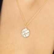 Precious Spot Silhouette Map Necklace [14 Karat Gold]