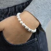 Pearl Name Bracelet with Engraved Spheres [Sterling Silver]