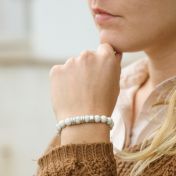 Howlite Women Name Bracelet [Sterling Silver]