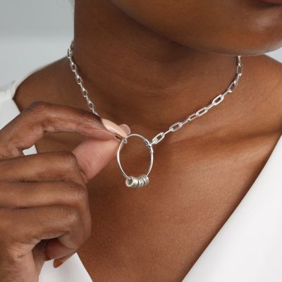 Sansa Circle Name Necklace [Sterling Silver]