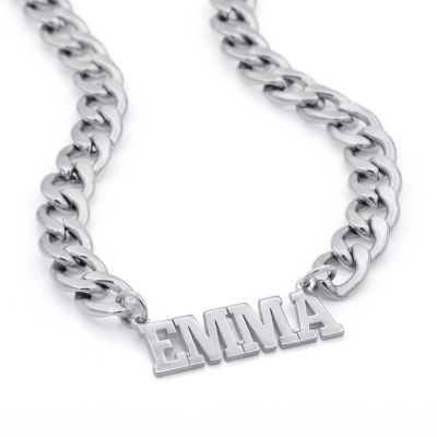 Edina Curb Chain Nameplate Necklace