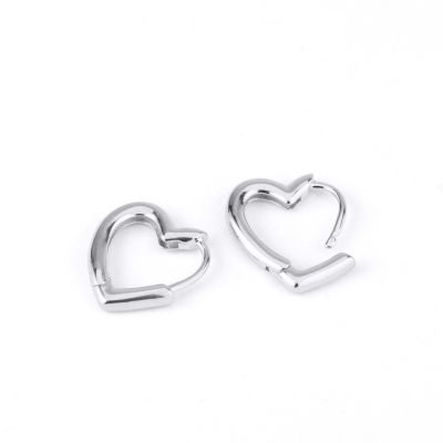 Tender Heart Earrings [Sterling Silver]