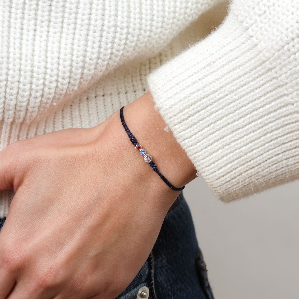 A Mother's Love Birthstone Bracelet - Blue String [Sterling Silver]