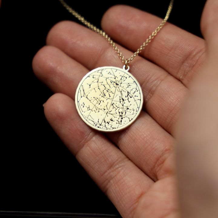 Q.P.様 Custom Sky Map Necklace - 14K Solid Gold - Fine Engraved