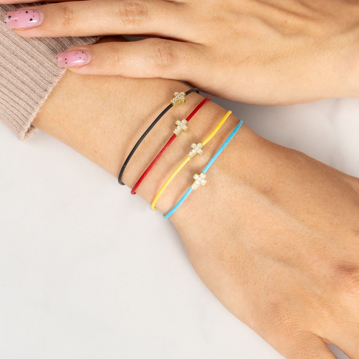 Crystal Cross Bracelet [18K Gold Plated]