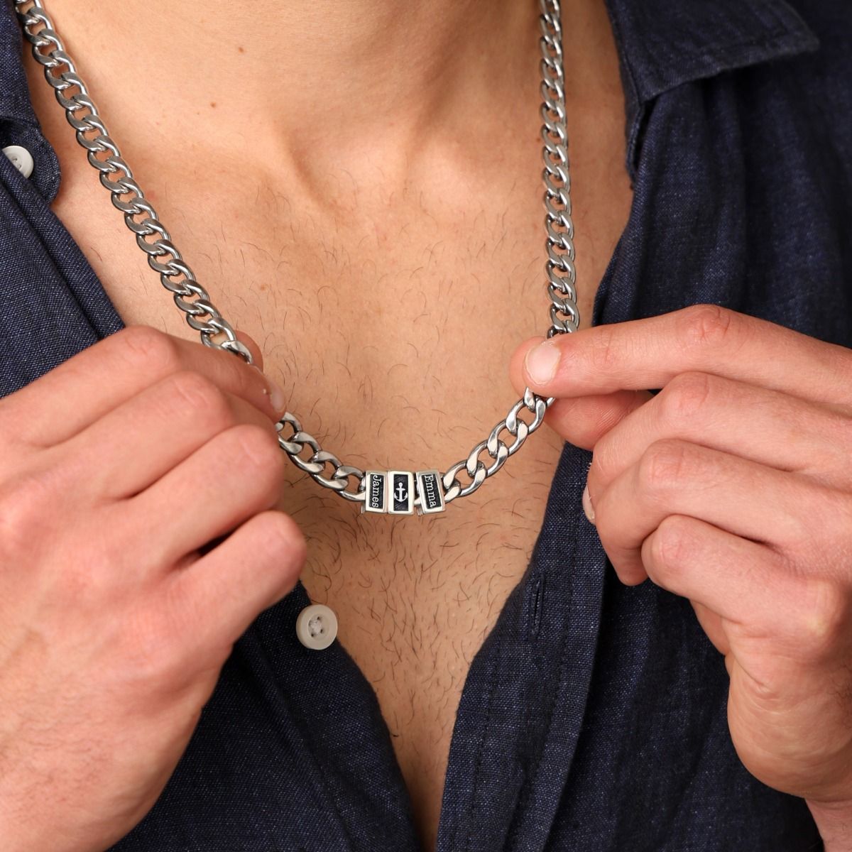 Family Anchor Cuban Link Chain Name Necklace