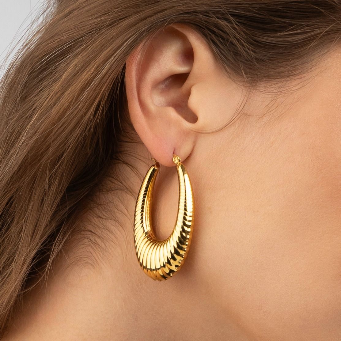 Vogue Textured Oval Hoops