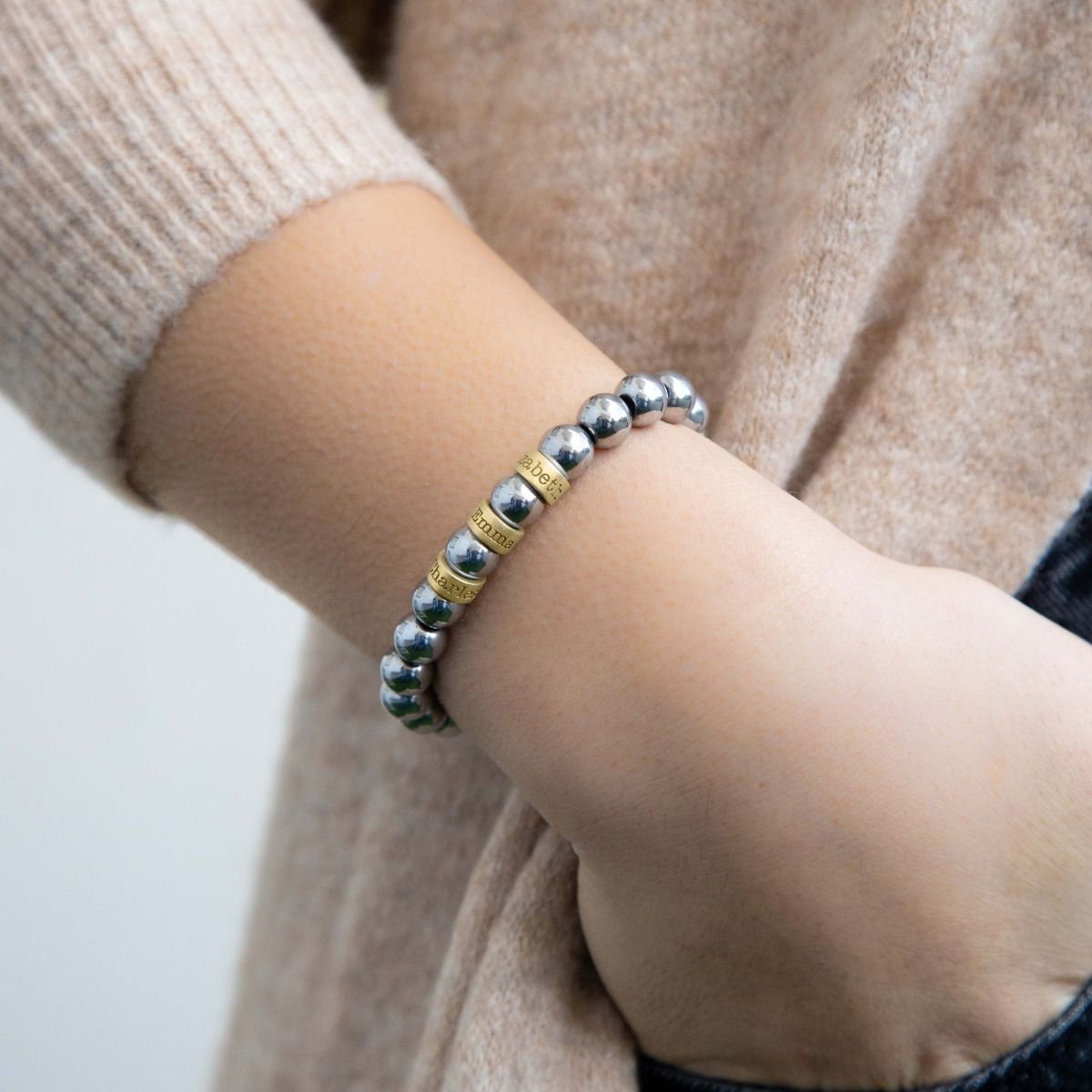 Hematite Women Name Bracelet [18K Gold Vermeil]