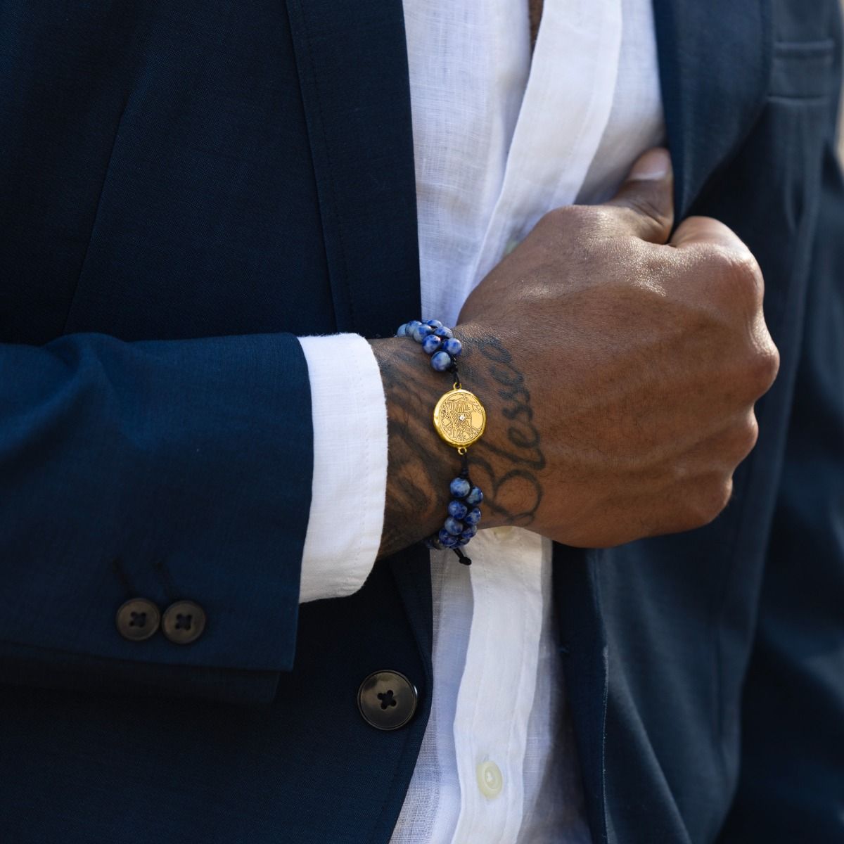 Lapis Lazuli Engraved Map Men Bracelet [14 Karat Gold]