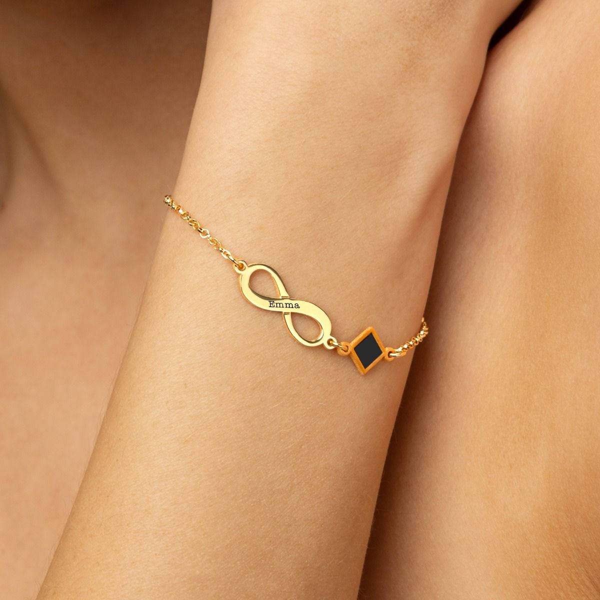 Lariat Infinity Bracelet with Nano Bible [18K Gold Vermeil] 
