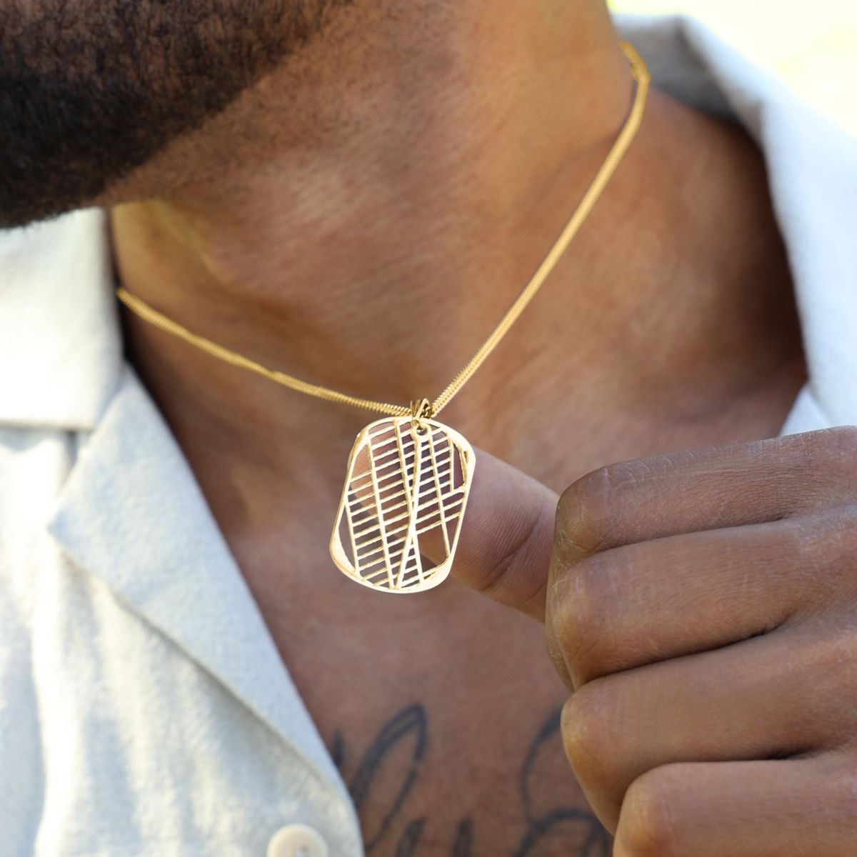 Collier Plaque Carte pour Homme - Plaqué Or 18ct