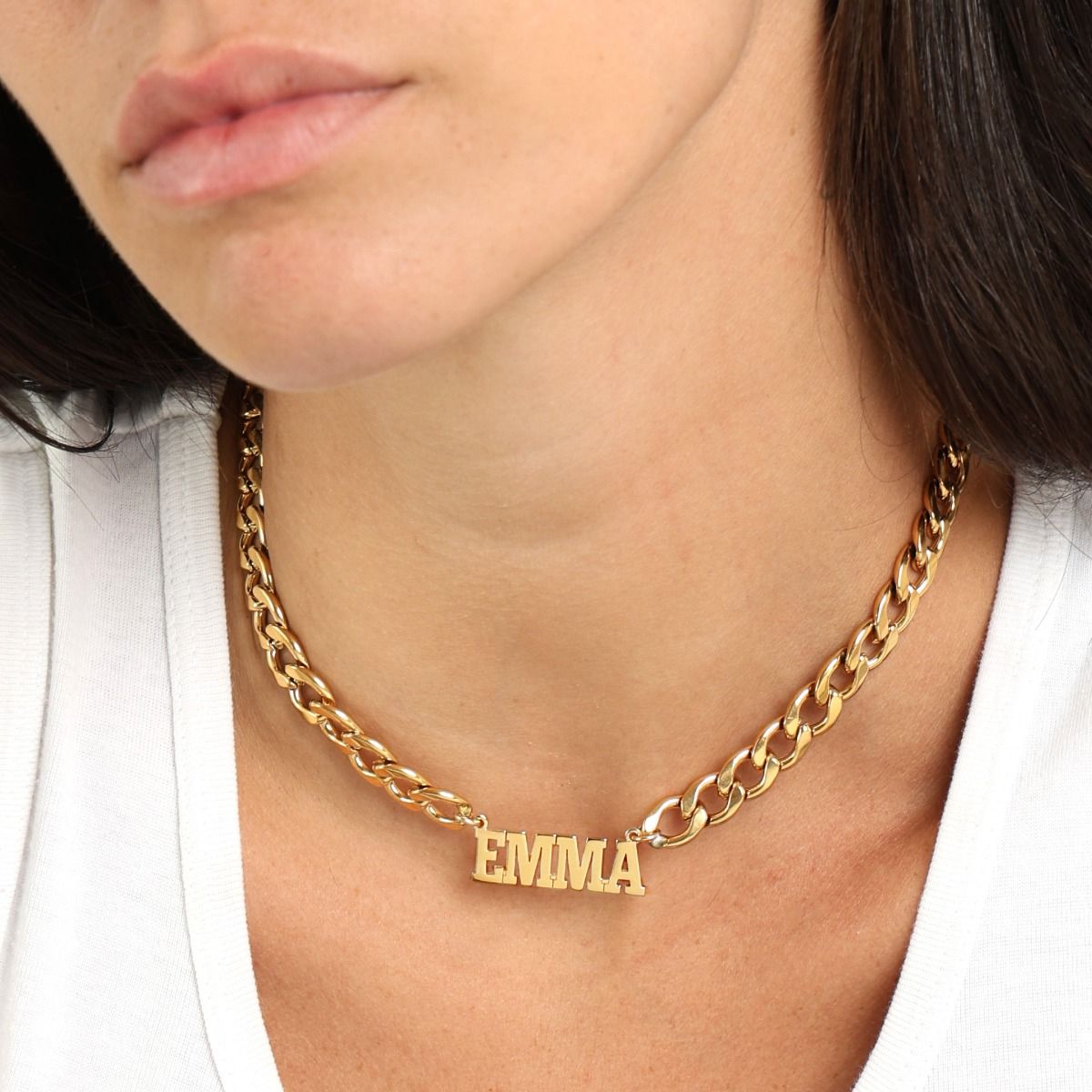 Edina Curb Chain Nameplate Necklace [18K Gold Plated]