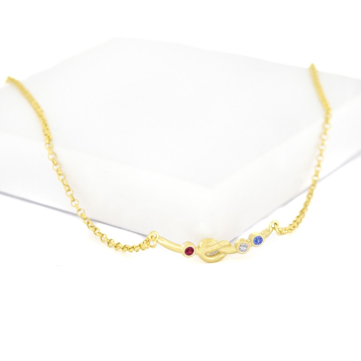 Ties Of Love Necklace Horizontal [10K Gold]