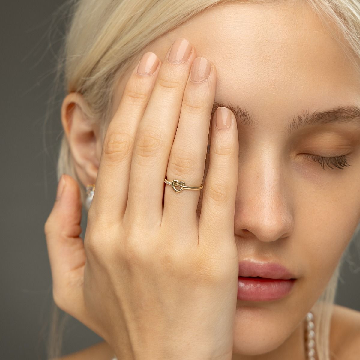 Ties of The Heart Diamond Ring [14 Karat Gold]-3