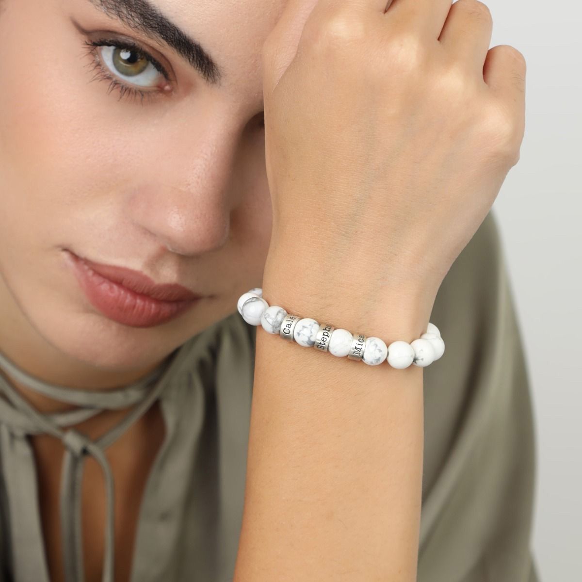 Howlite Women Name Bracelet [Sterling Silver]
