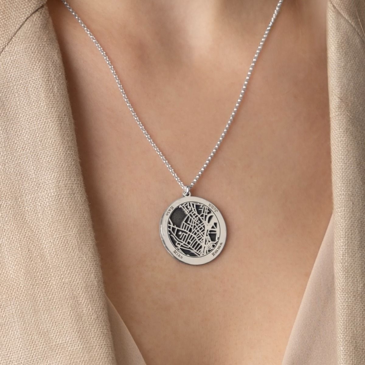 Family Circle Silhouette Map Necklace with Names [14 Karat White Gold]