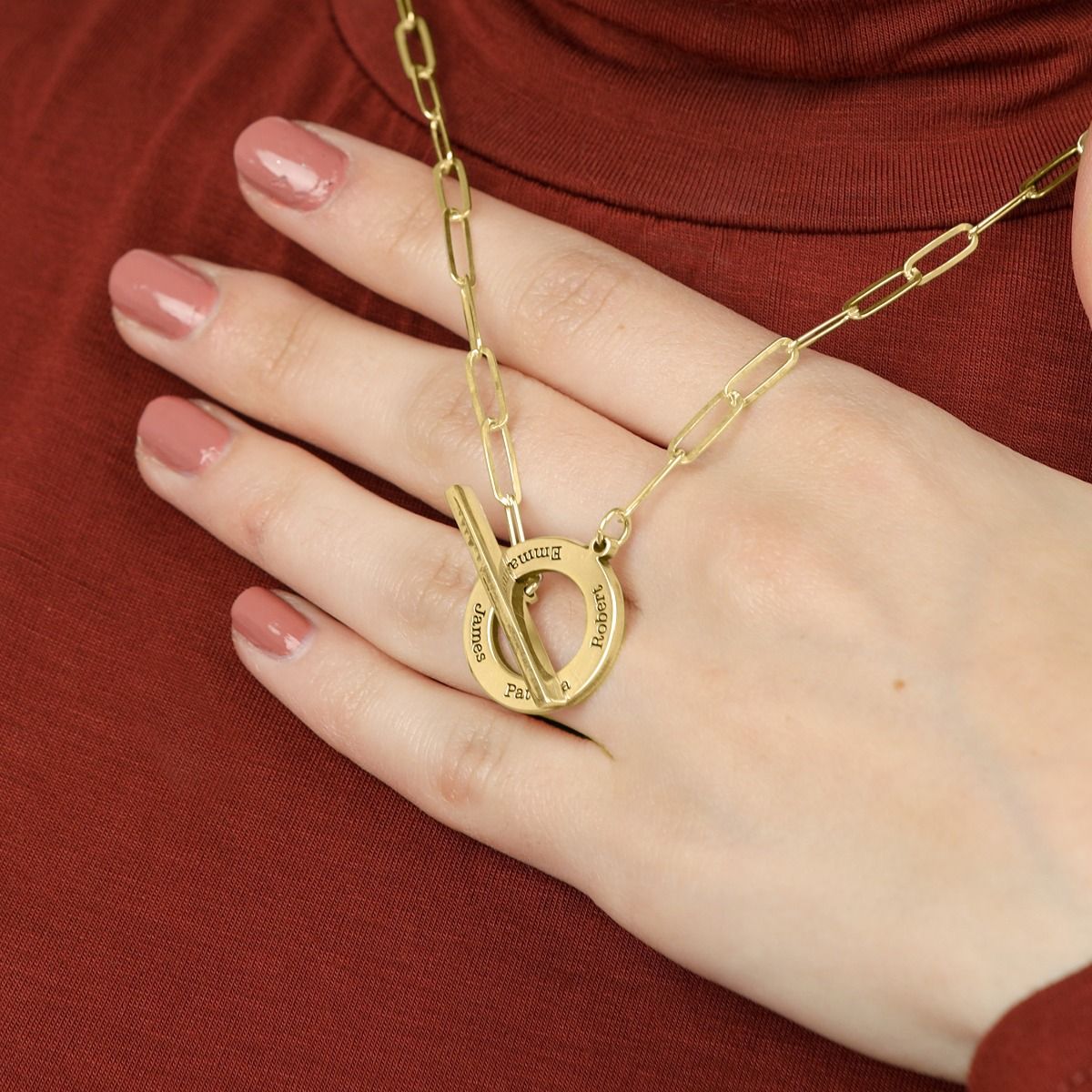 Family Anchor Link Chain Name Necklace [18K Gold Vermeil]