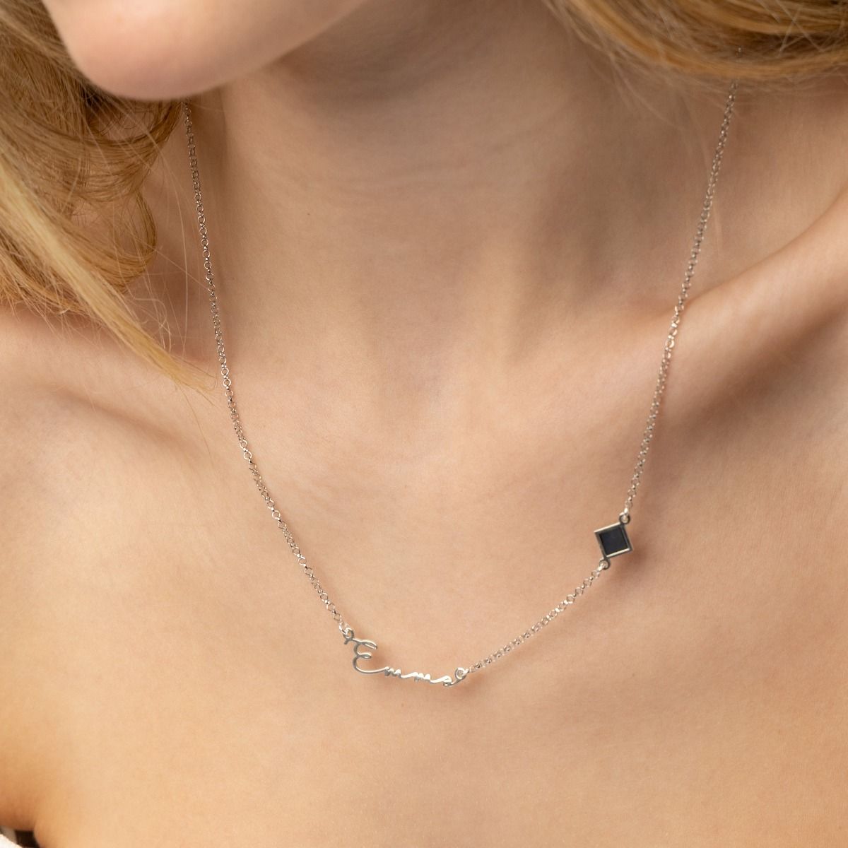 Italic Name Necklace with Nano Bible [Sterling Silver]
