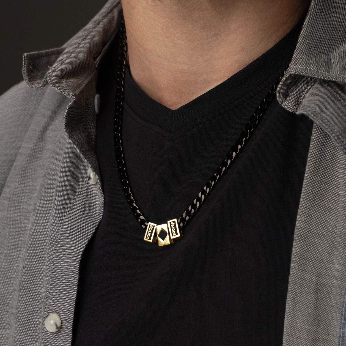 Personalisierte Schwarze Kubanische Kette mit Nano Bibel [750er Gold Vermeil]