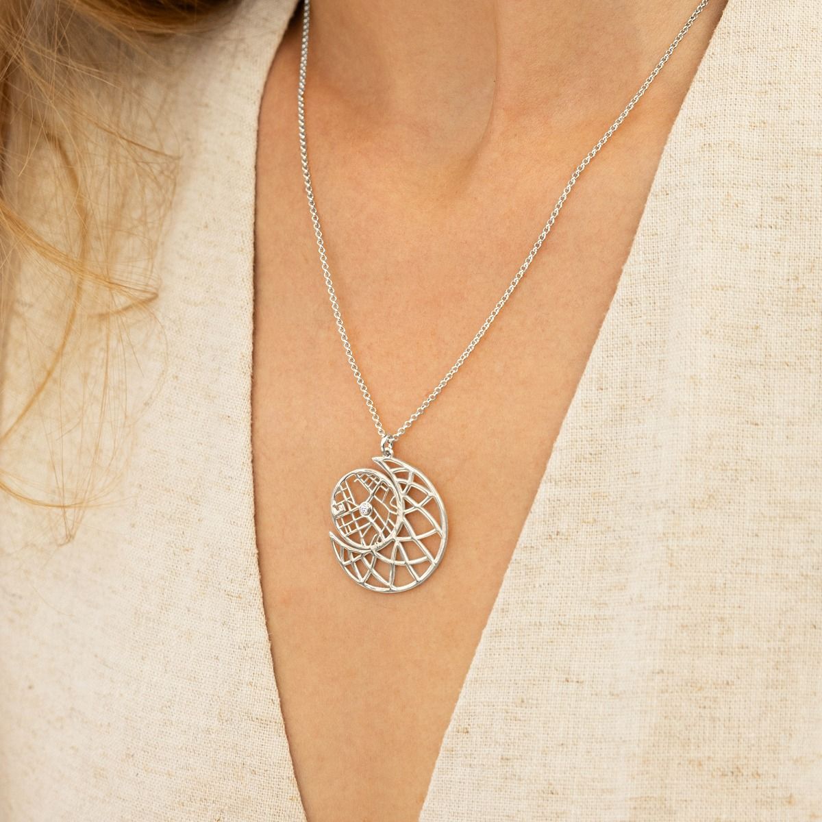 Precious Moon Map Necklace [Silver]