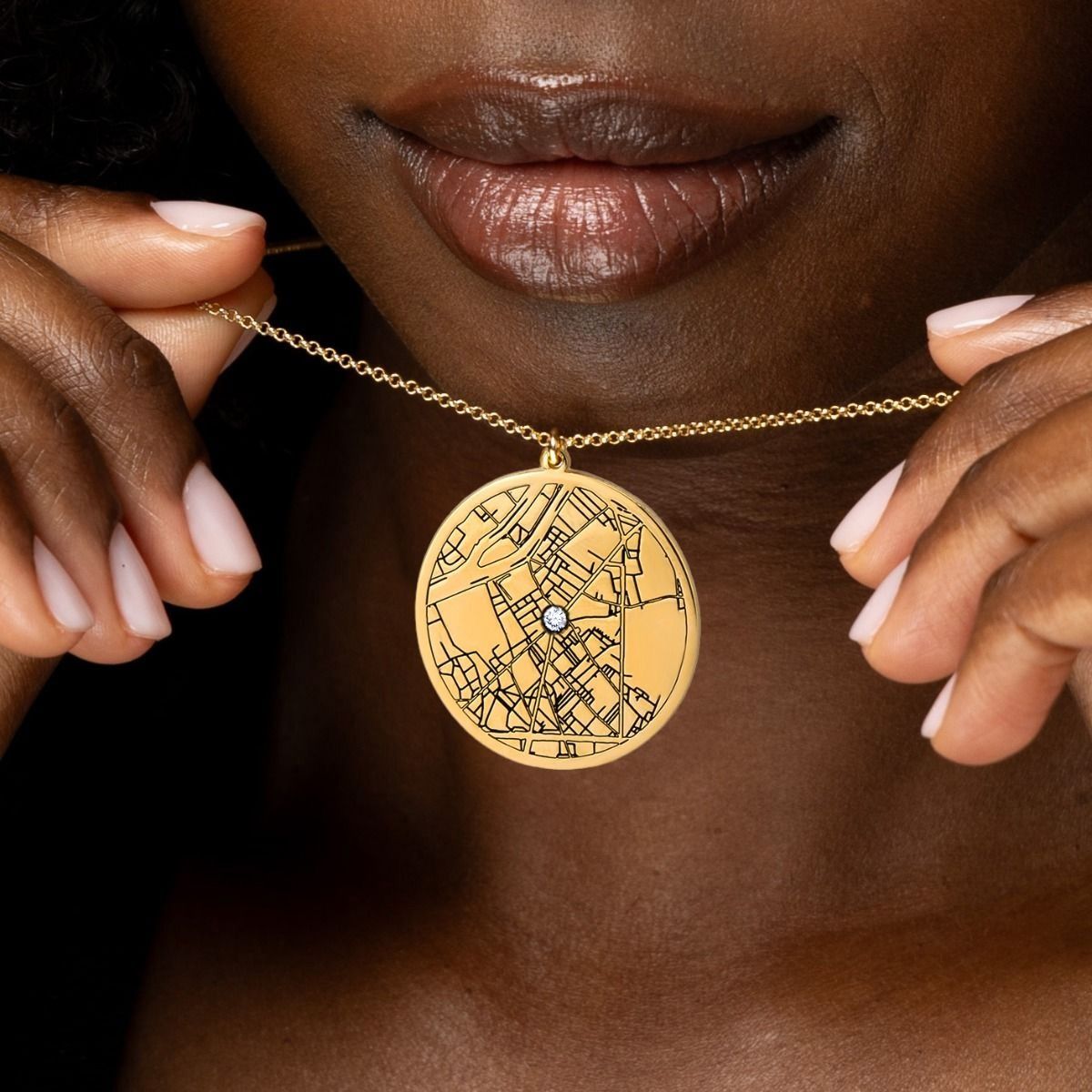 Precious Spot Engraved Map Necklace [14 Karat Gold]
