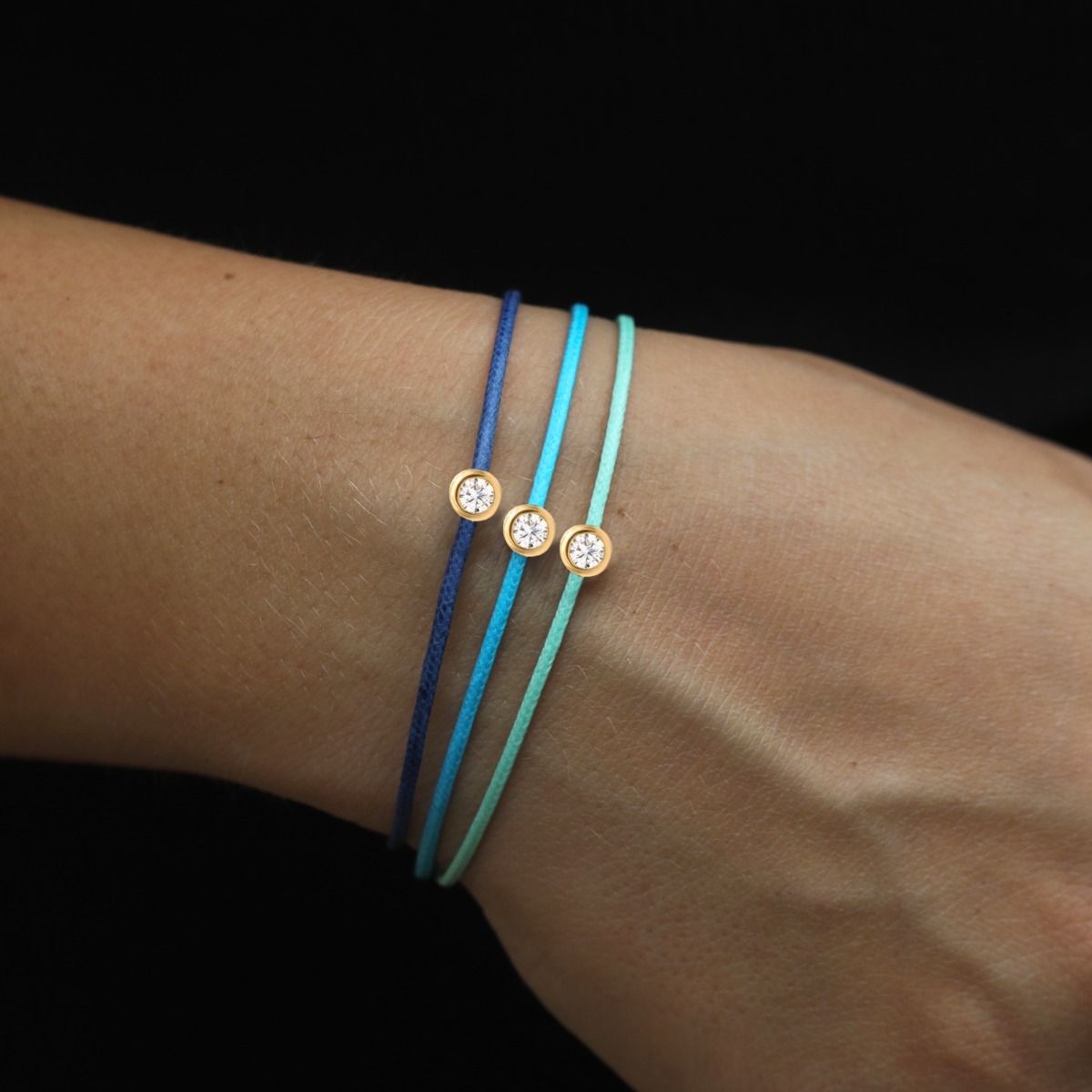 Scarlet Diamond Bracelet - Green Cord [14 Karat Gold]