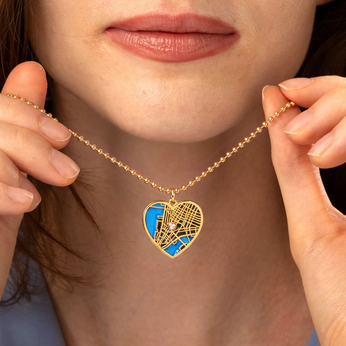Collier Liens du Cœur Carte Silhouette Aqua - Plaqué Or 18ct