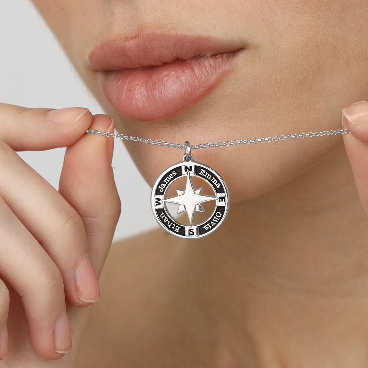 True North Compass Women Name Necklace [Sterling Silver]