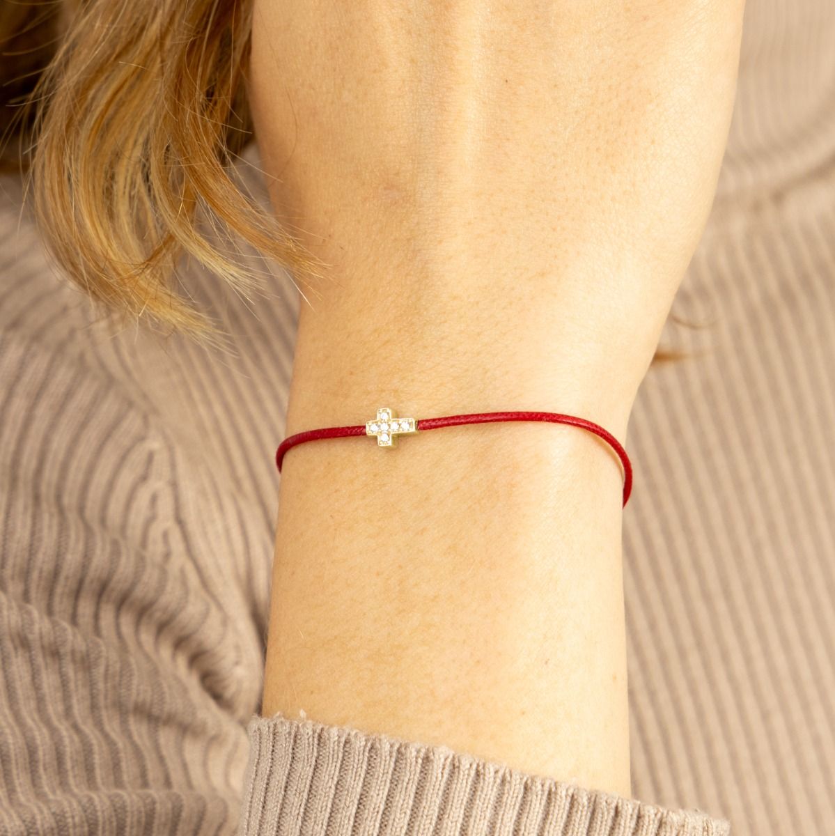 Red string bracelet with cross hot sale
