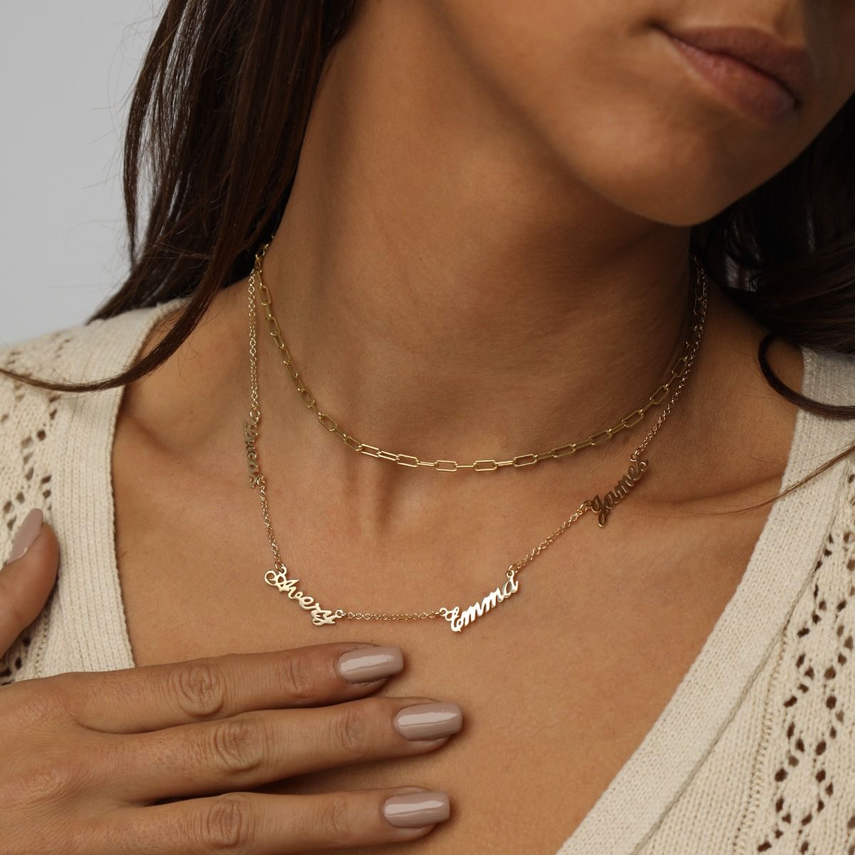 Multiple name online necklace gold