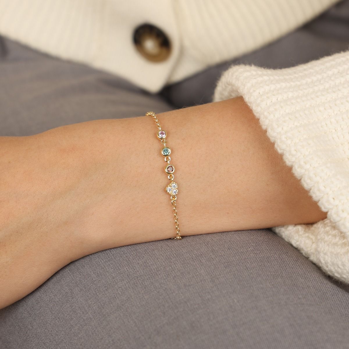 Charm bracelet with birthstones top