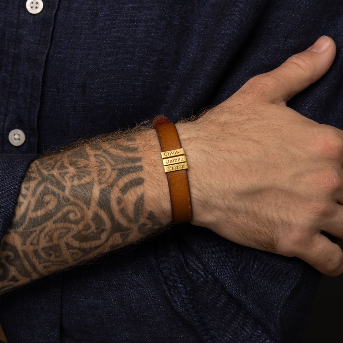 Wanderer s Journey Men Name Bracelet Antique Brown Leather 18K Gold Plated