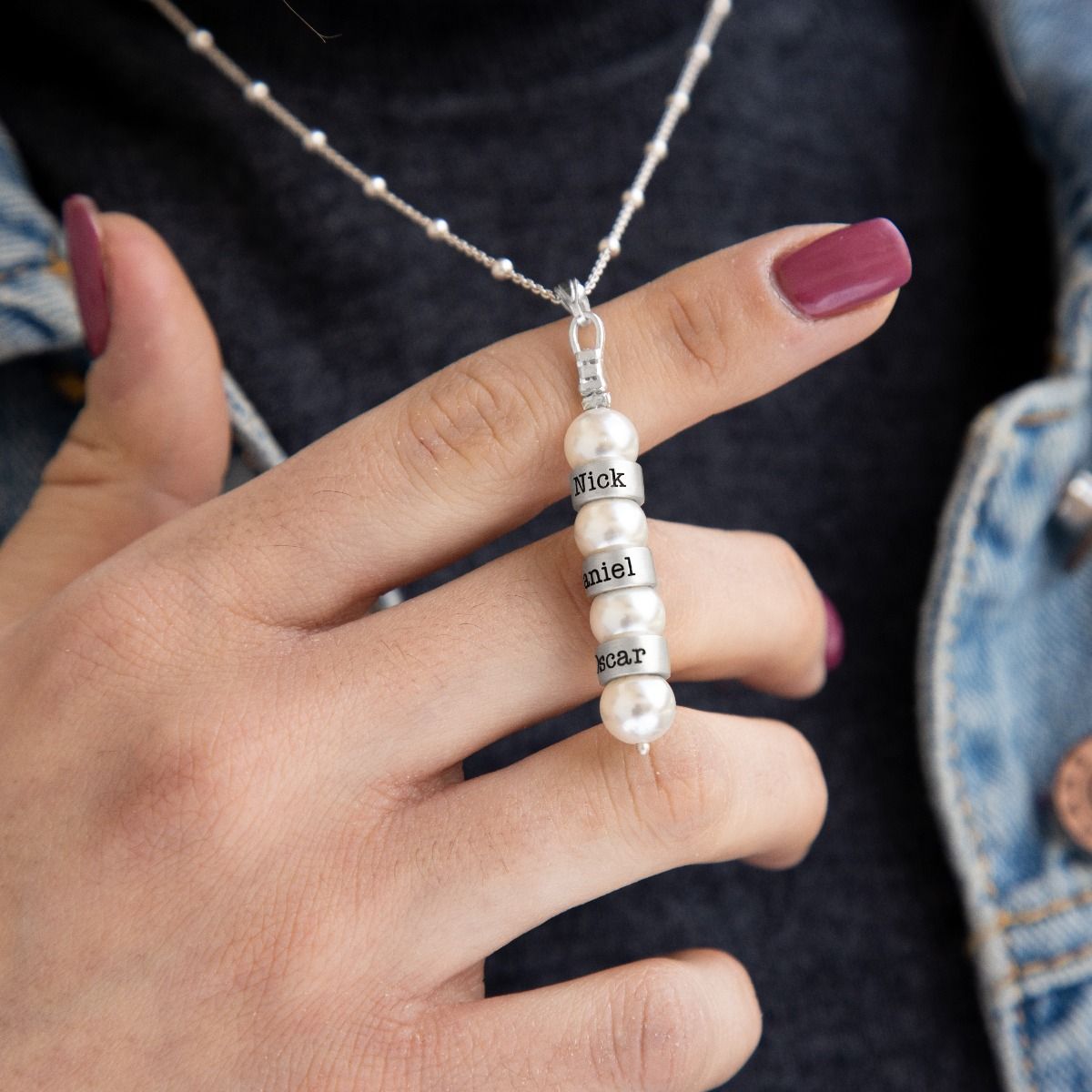 Pearl top name necklace