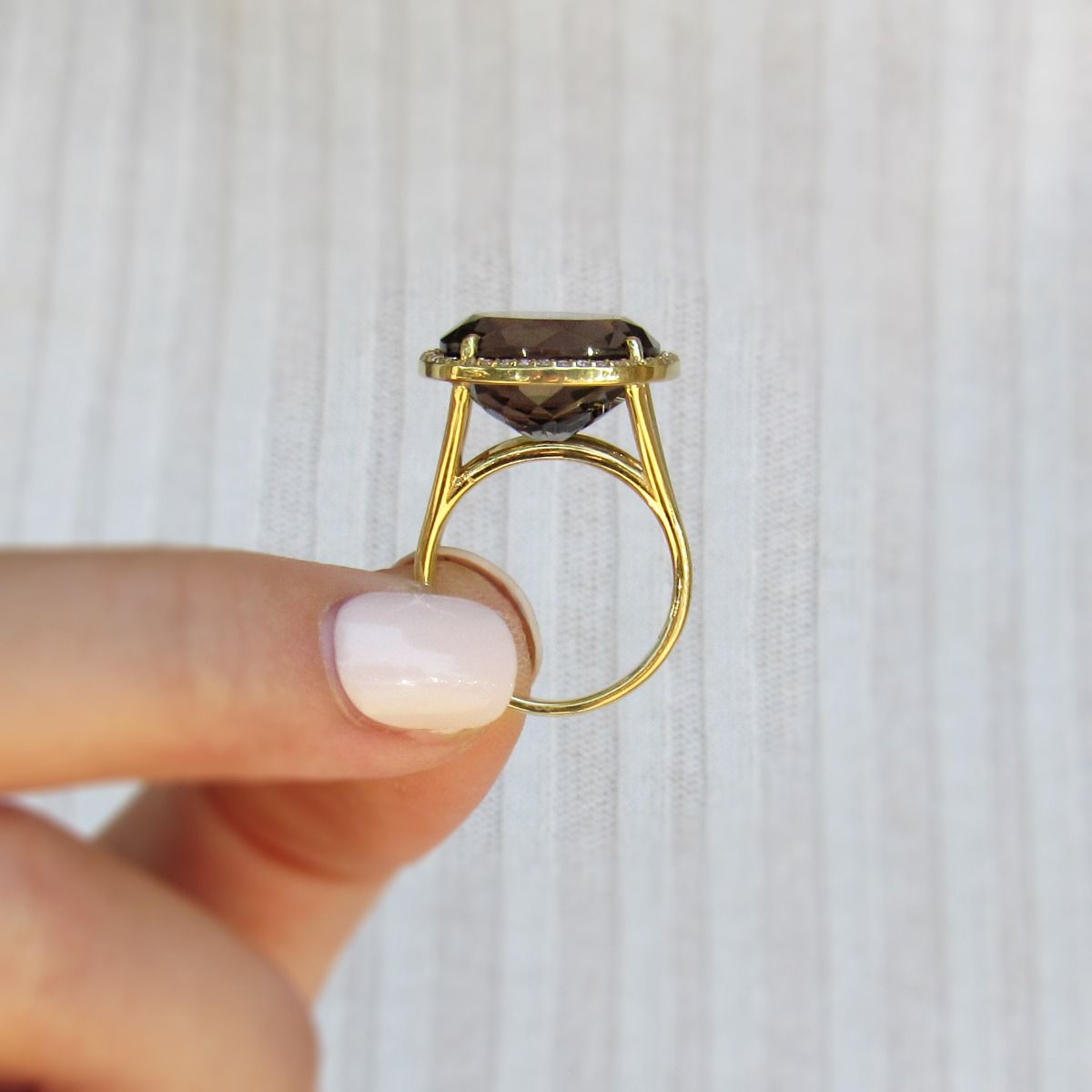 Through the Smoke Smoky Topaz Ring [18K Gold]