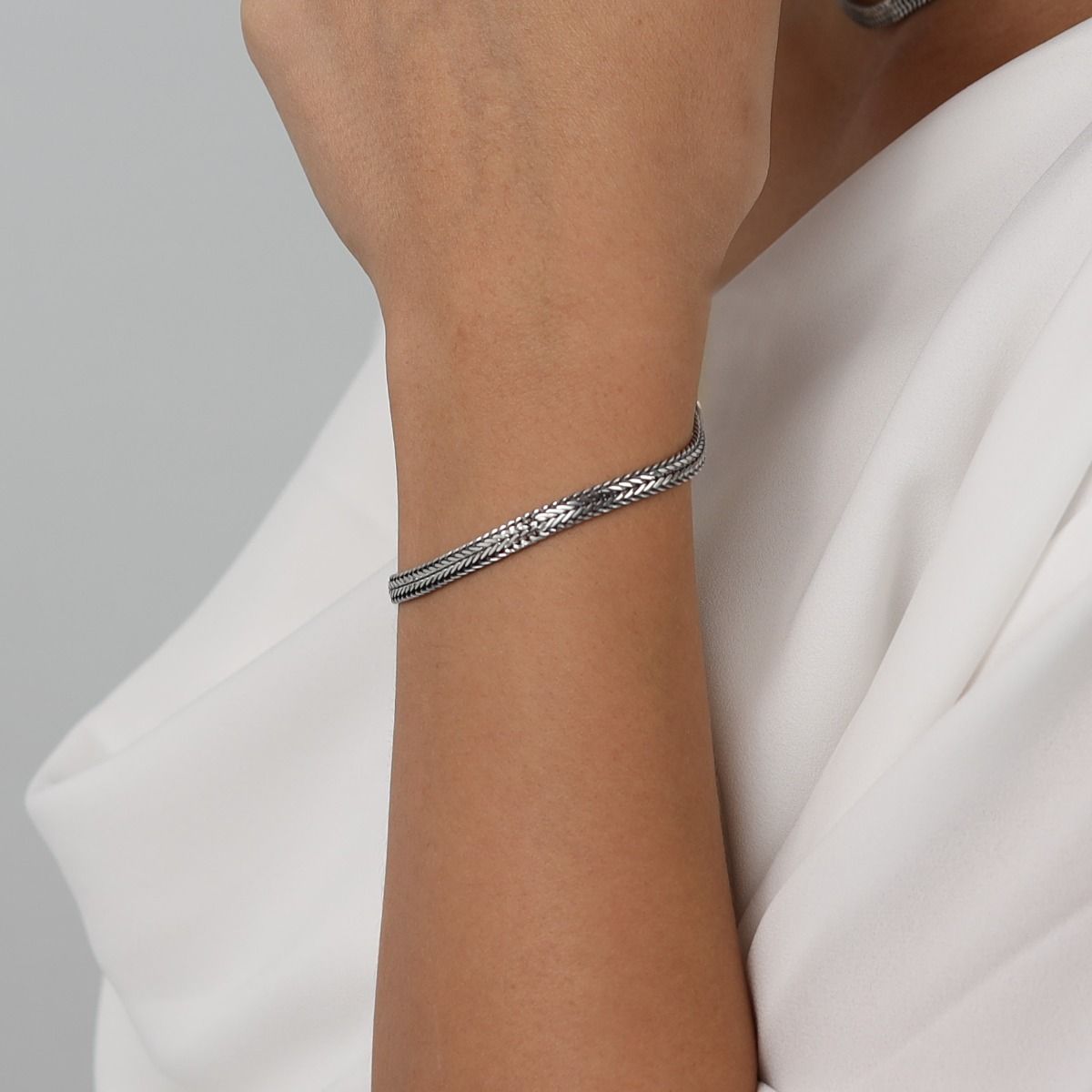 Classic Curb Chain Men Bracelet - Sterling Silver - Talisa