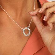 Collar Círculo Familiar Grande con Nombres y Cadena Rolo [Plata de Ley]