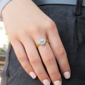 Springy Blue Topaz Ring [18K Gold]