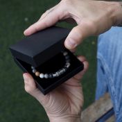 Bracciale Maschile con Nomi con Albero Genealogico e Pietre di Diaspro di Picasso