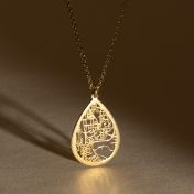 Beliebter Ort Kette mit Kartenanhänger [750er vergoldet]