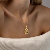 Geschätzte Ort Silhouette Kartenkette mit einem Herz-Diamanten [750er vergoldet]