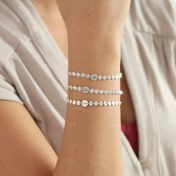 Klassisches Schimmerndes Initialen-Armband [Sterlingsilber]
