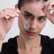 Zodiac Medallion Necklace with Names [Sterling Silver]
