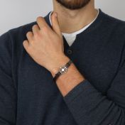 Der echte Norden Kompass Armband mit Gravur für Herren – Schwarzes Leder