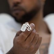 Crucifix Tag Men Name Necklace [Silver]