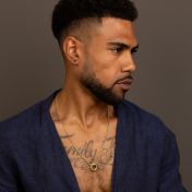 Father's Circle Box Chain Name Necklace - 18K Gold Vermeil