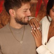 Father's Circle Box Chain Name Necklace - 18K Gold Plated