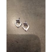 Heart Kiss Earrings [Sterling Silver]