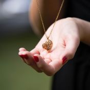 Collar Talisa Corazones [Bañado en Oro de 18K]